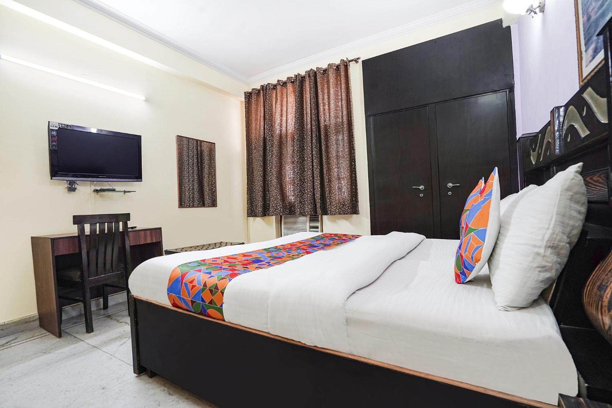 Hotel Fabexpress Ivy Sector 35 Noida